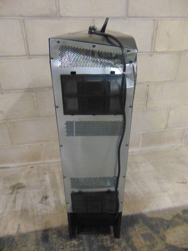 Frigidaire 18Bottle Black Dual Zone Cooling Wine Chiller FFWC18L2QB