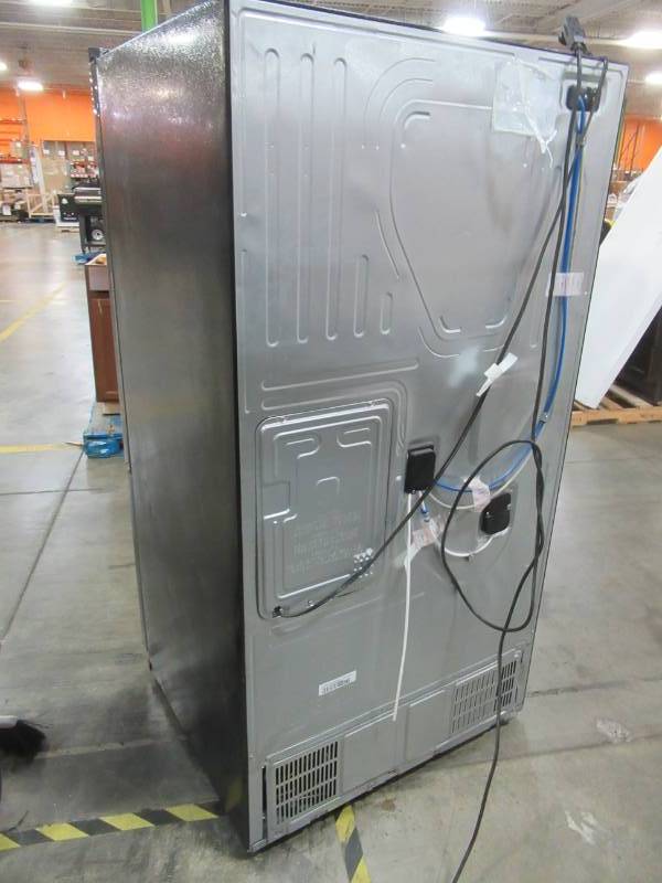 lot 10 image: USED - Samsung 24.6-cu ft French Door Refrigerator with Dual Ice Maker (Fingerprint-Resisitant Black stainless steel) ENERGY STAR RF263TEAESG - Missing Door Bins