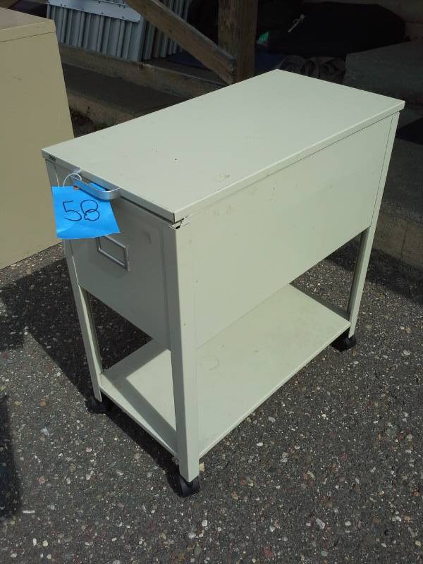 lot 58 image: Rolling File Cabinet with Flip Top File Access Locking Single Drawer