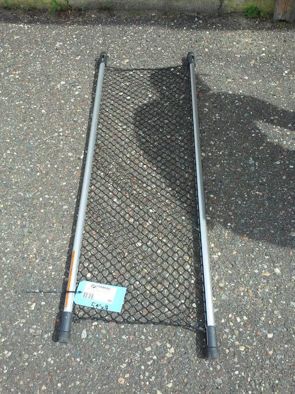 lot 64 image: Cargo Net