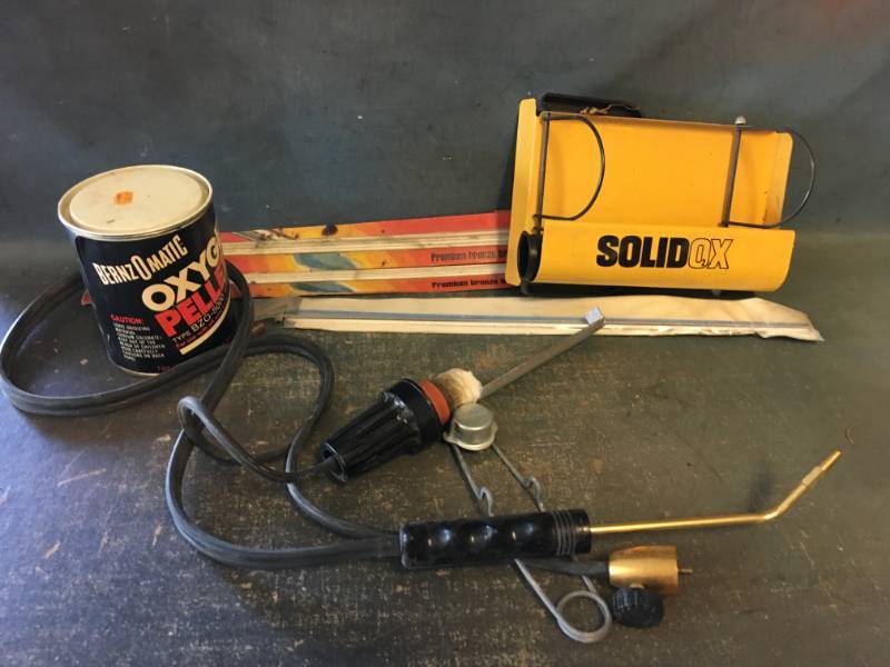 lot 12 image: Soldering Torch