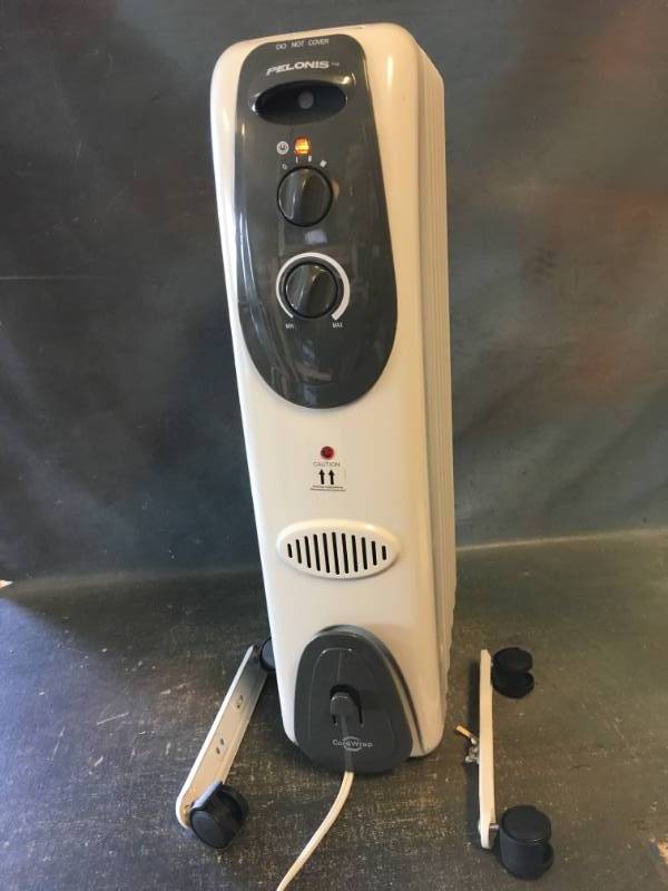 lot 13 image: Electric Radiator Heater