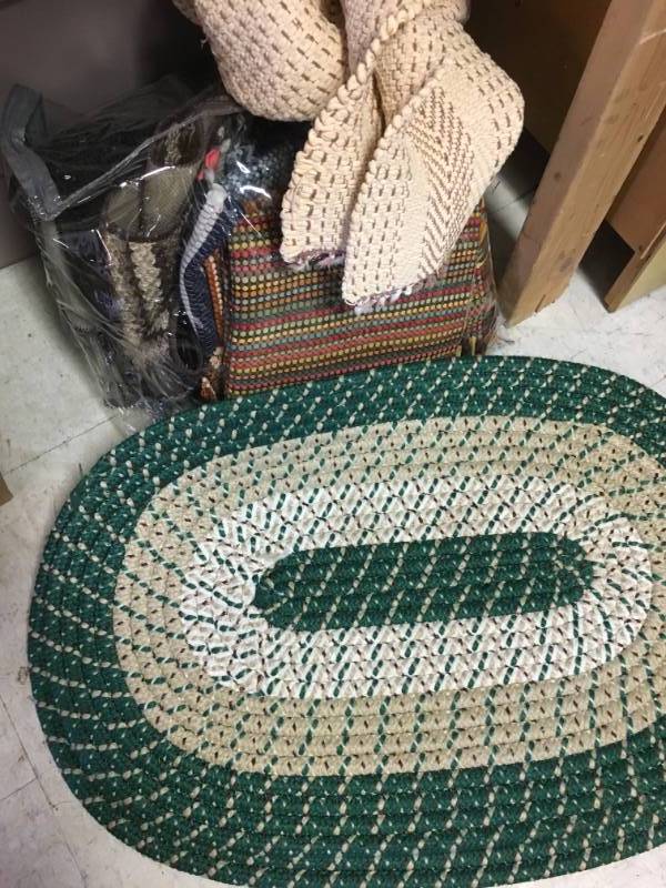 lot 152 image: Assorted Floor Rugs