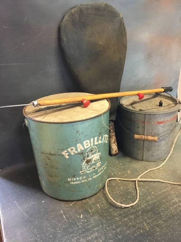 lot 173 image: Fishing Items, Some Vintage