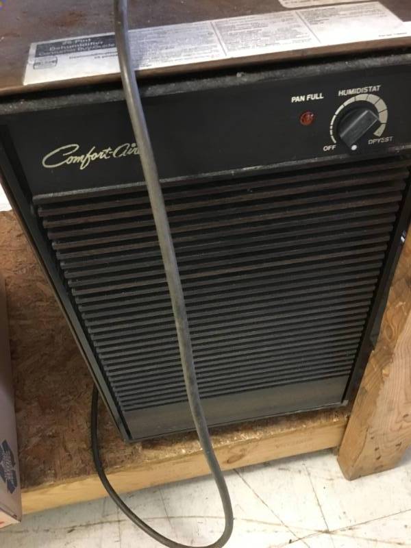 lot 177 image: Dehumidifier