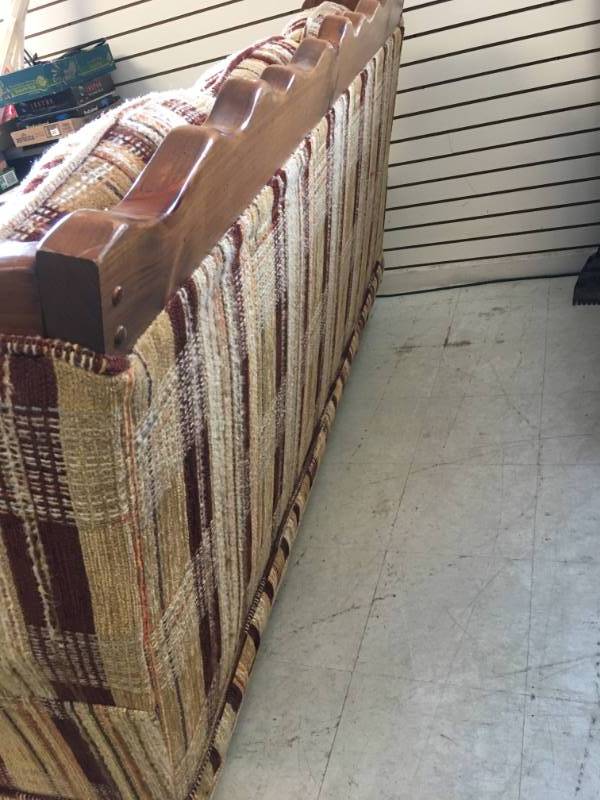 lot 192 image: Couch