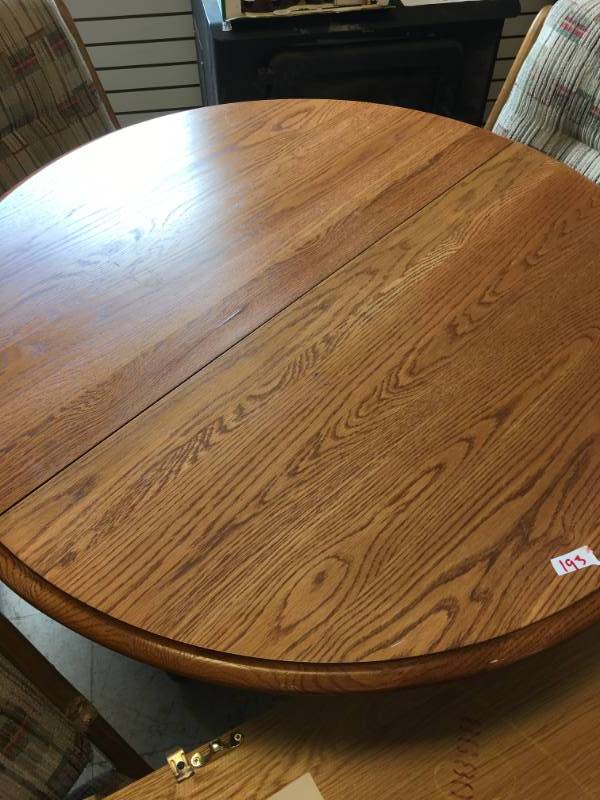 lot 193 image: Round Table and Chairs
