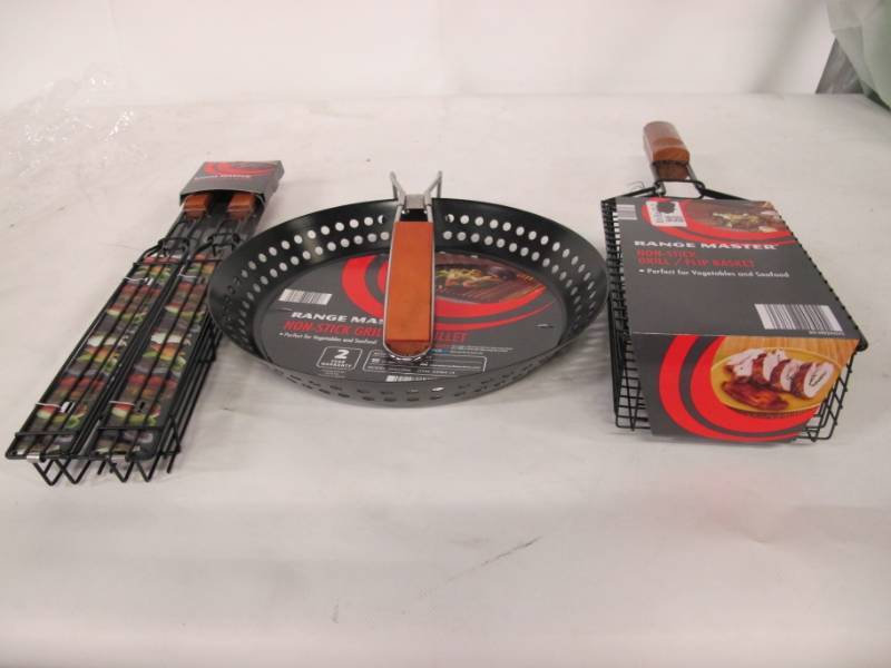 Range Master Non-Stick Grilling Trio - Grilling Skillet, Grill  Flip Basket, and a Pair of Kabob Baskets