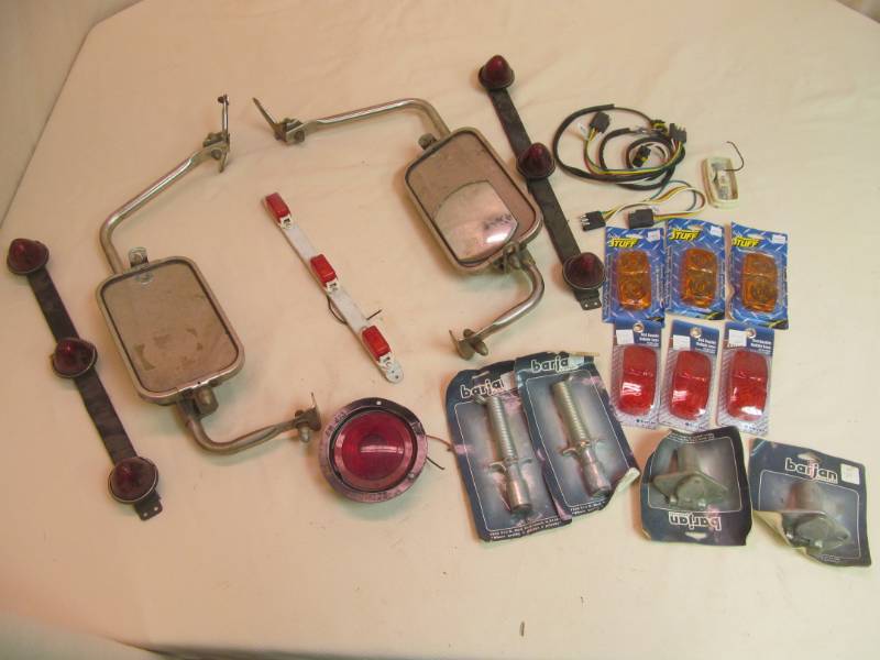 lot 12 image: NIP Lights, Sockets, Connectors, and more
