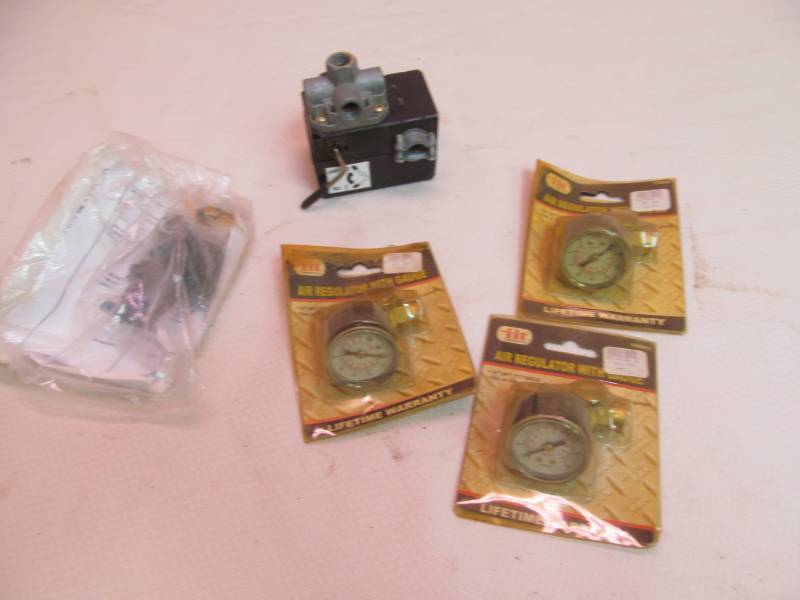 lot 33 image: Air Compressor Parts