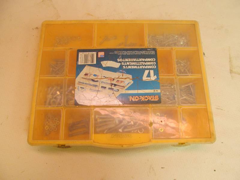 lot 77 image: compartment organizer