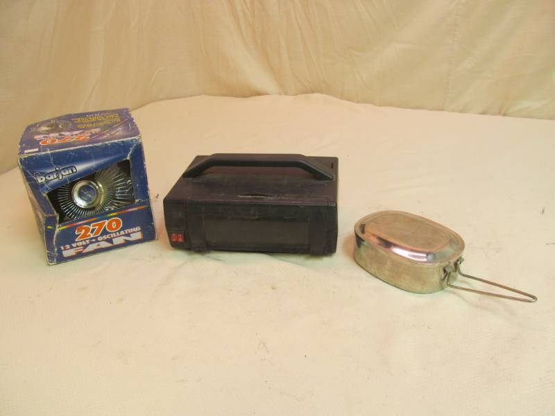 lot 104 image: DC oven w Pan, Oscillating Fan