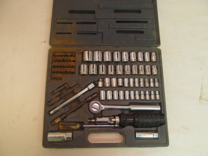 lot 108 image: Mastercraft Tool Set