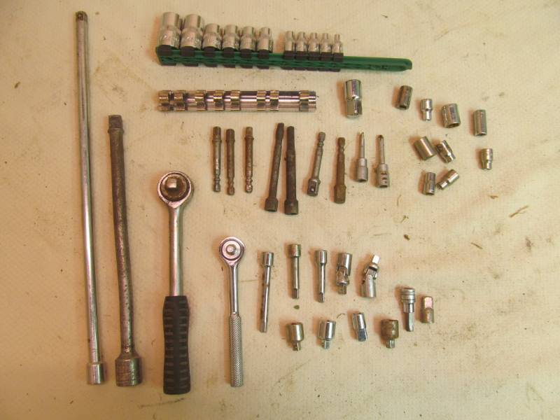 lot 140 image: Drive Sockets, Ratchets, Extension, Adapters