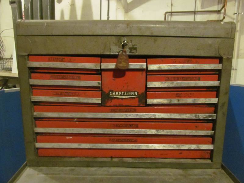 lot 184 image: Craftsman tool chest