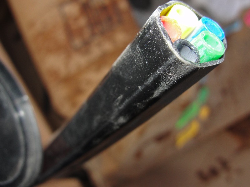 PRESSURE COVERS AND AIR LINES