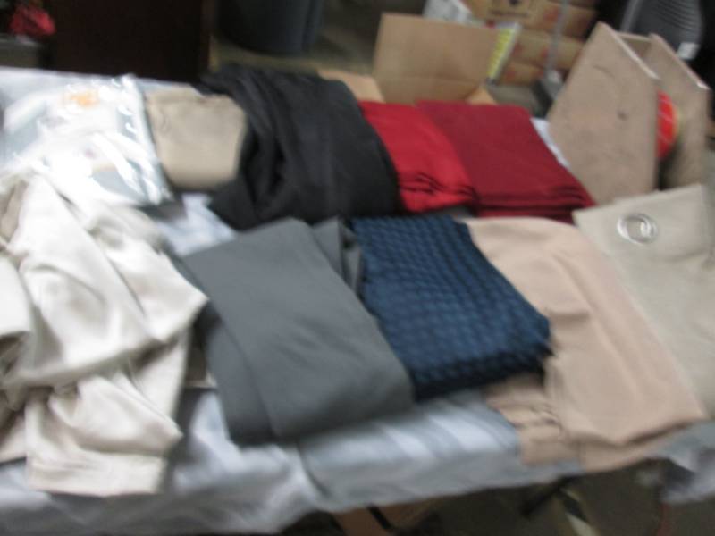 lot 11 image: Lot of 10 Assorted Curtain Panels &...