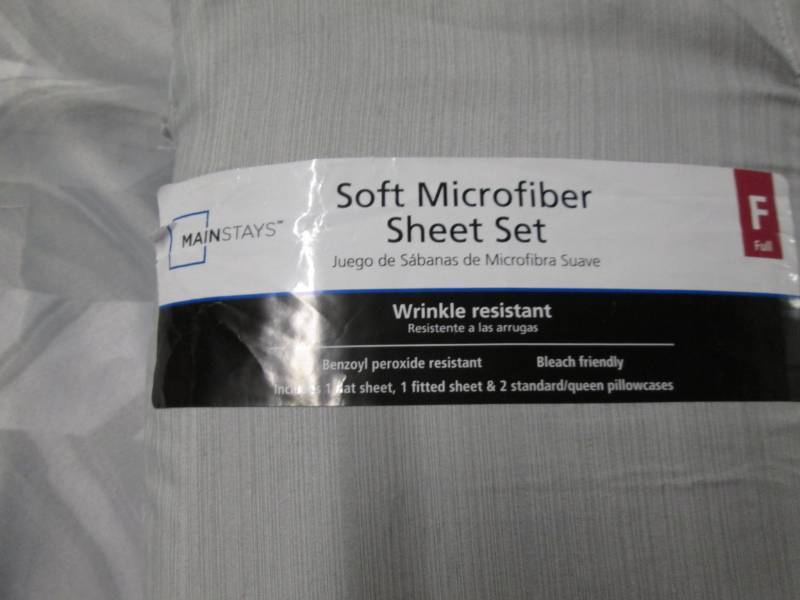 lot 13 image: MainStays Full Microfiber Sheet Set...