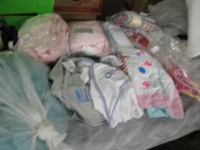 lot 35 image: 10 Pre-personalized Kids Blankets &...