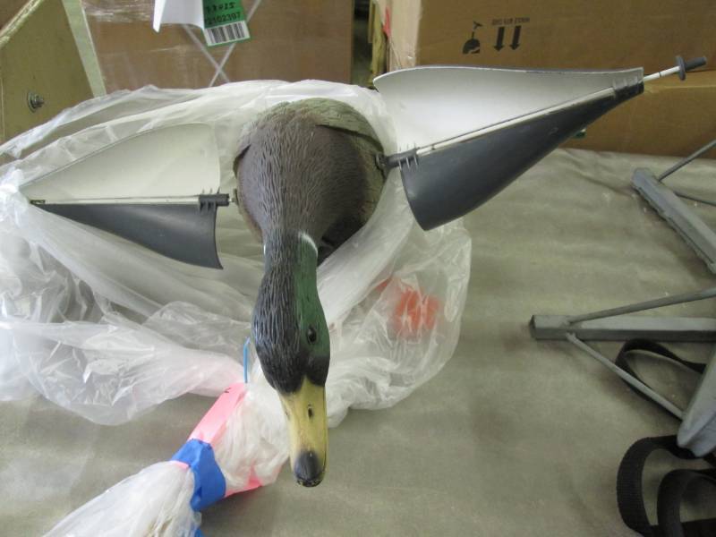 lot 129 image: Moving Wind Duck Decoy...