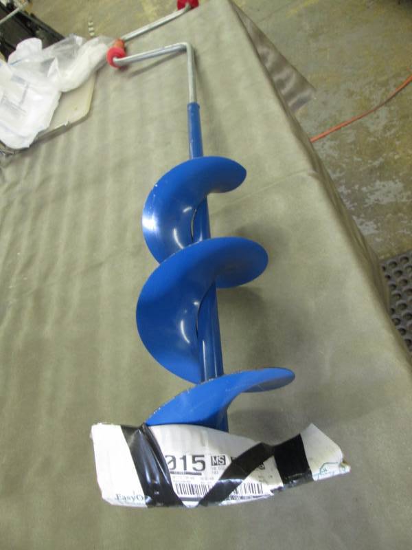 lot 132 image: Manual Ice Auger...