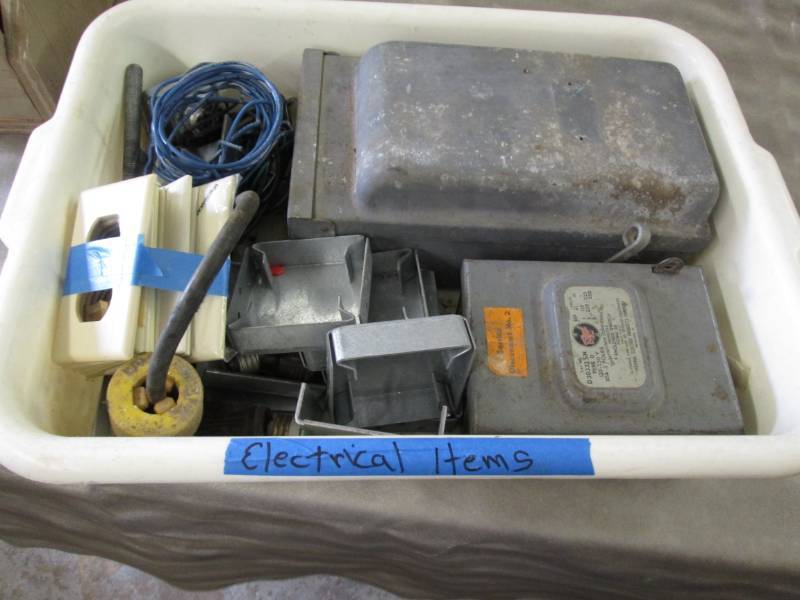 lot 135 image: Lot of Electrical Items...