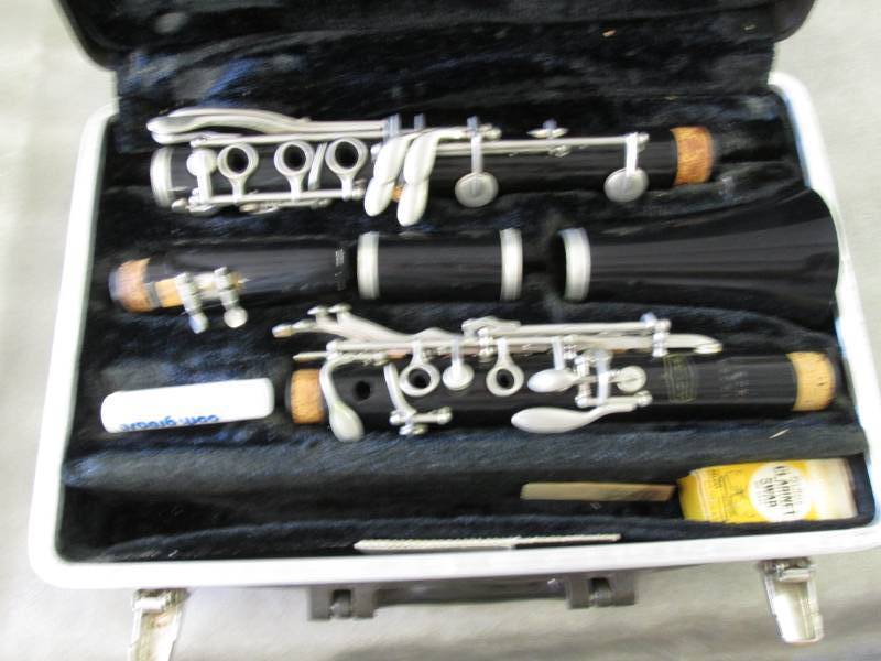 lot 142 image: Clarinet in Carrying case...