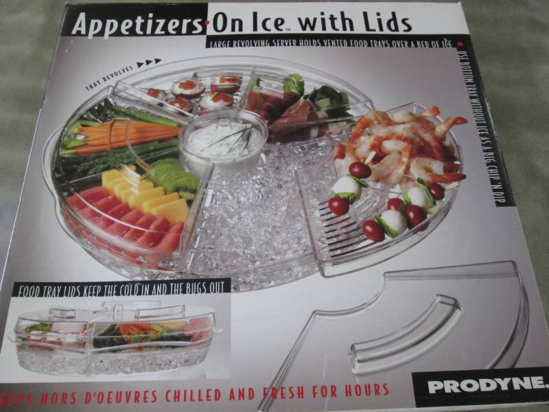 lot 149 image: Appetizer Server with Lids...