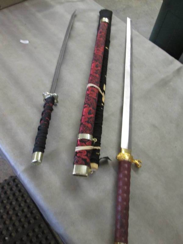 lot 200 image: 2 Samurai Swords...