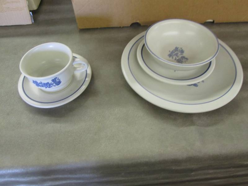 lot 210 image: 5- 5pc Place Setting of Pfaltzgraff...
