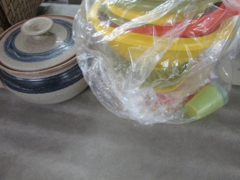 lot 230 image: Pottery Bean Pot, Tupperware Bowls...