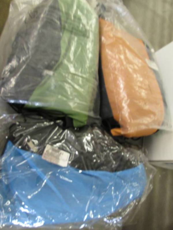 lot 279 image: Lot of 3 Portable Inflatable Sofas...