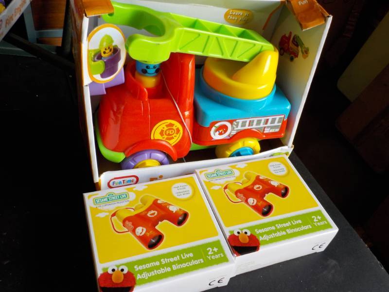 lot 56 image: New Fun Time Fire Engine and 2 Sesa...
