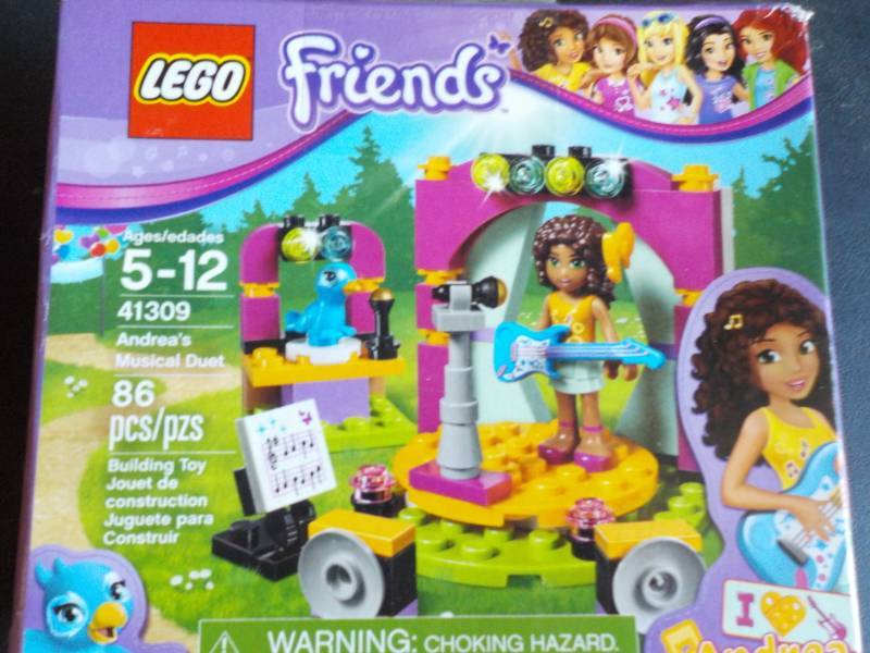 lot 106 image: New LEGO Friends...