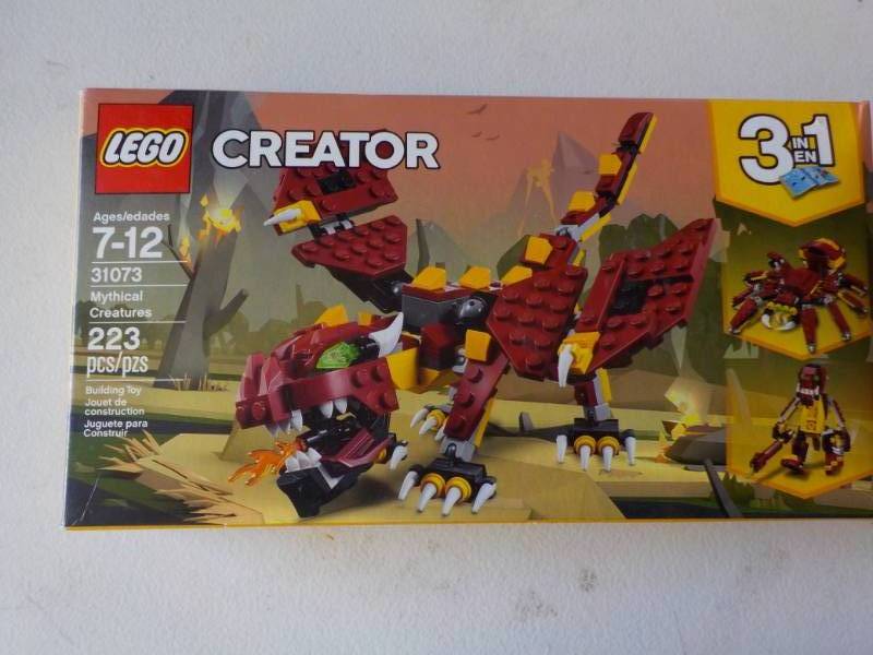 lot 111 image: New LEGO Creator...