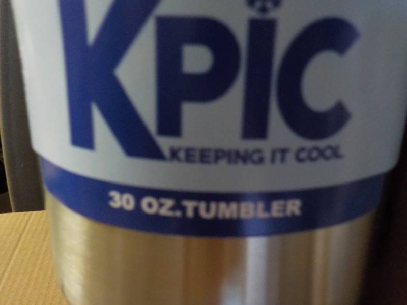 lot 174 image: 6 Pack - 30 oz Kpic Double Wall Ins...