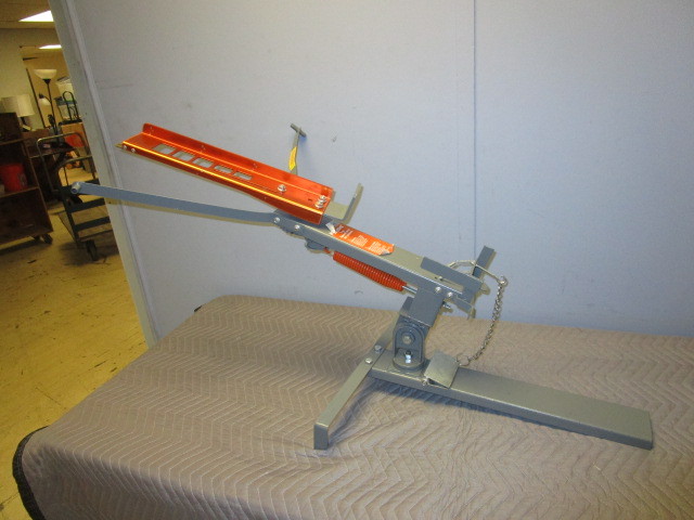 CHAMPION CLAY PIGEON LAUNCHER