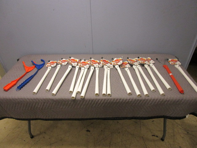 ONE WING HANDHELD CLAY PIGEON THROWERS