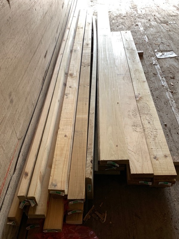 lot 25 image: Lot Of Assorted Treated Lumber