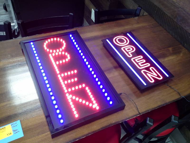 lot 114 image: Lot of (2) Lighted OPEN Signs