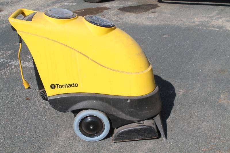 lot 30 image: Tonado Marathon Carpet Extractor