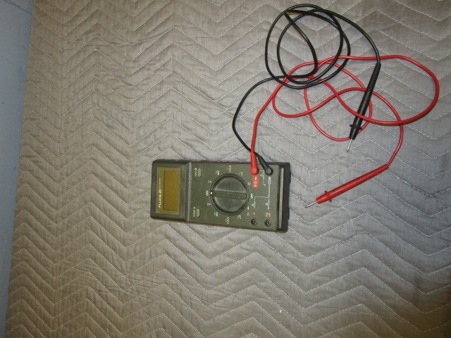 lot 310 image: FLUKE MULTMETER