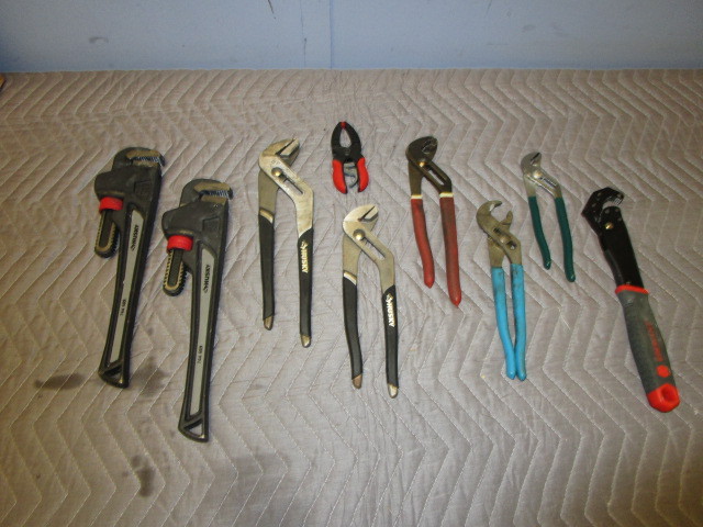 lot 339 image: WRENCHES