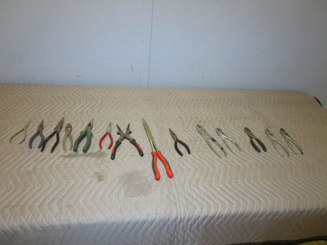 lot 341 image: PLIERS