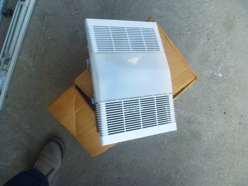 lot 26 image: Nutone Bathroom Light Fan Heat Fixture