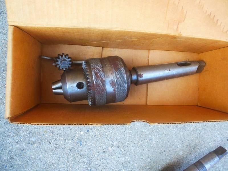 lot 42 image: Drill Chucks