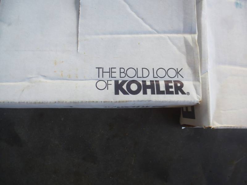 lot 56 image: Kohler Toilet Seats