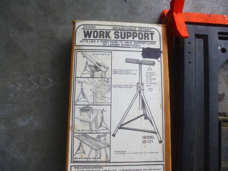 lot 63 image: Work Stand & Saw Horse