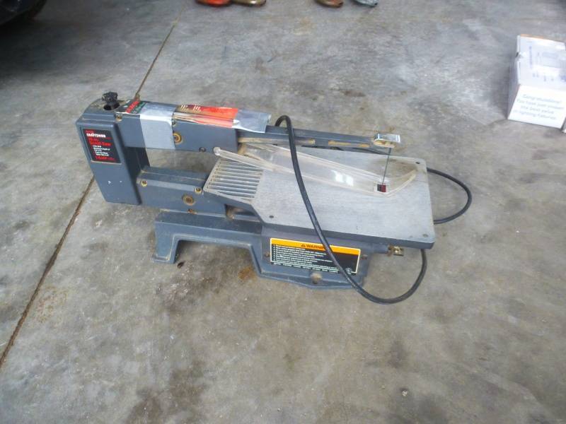 lot 64 image: Craftsmen Scroll Saw
