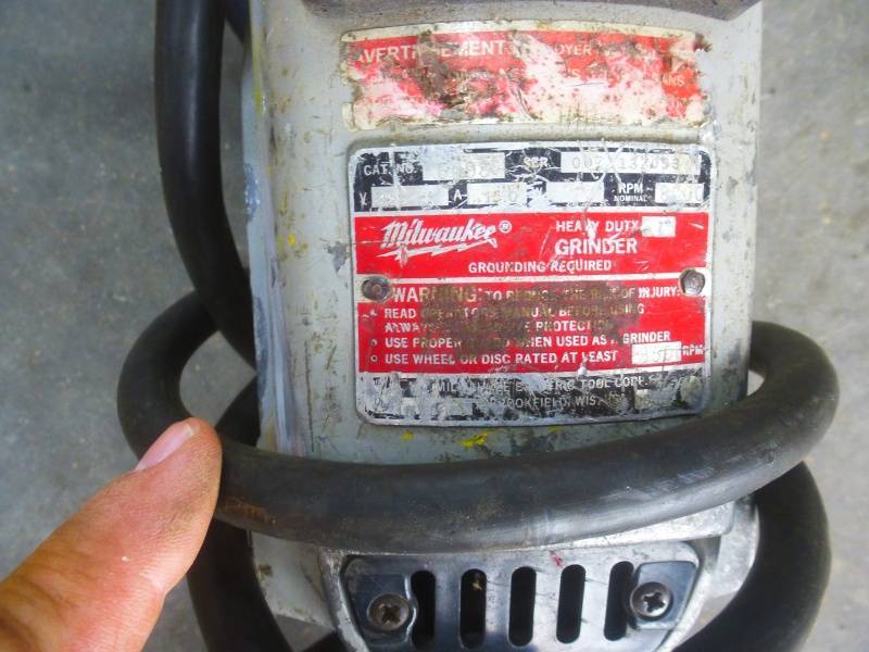 lot 72 image: Milwaukee Grinder